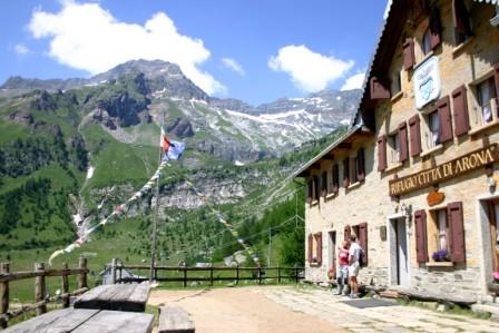Rifugio CAI Città di Arona ad Alpe Veglia